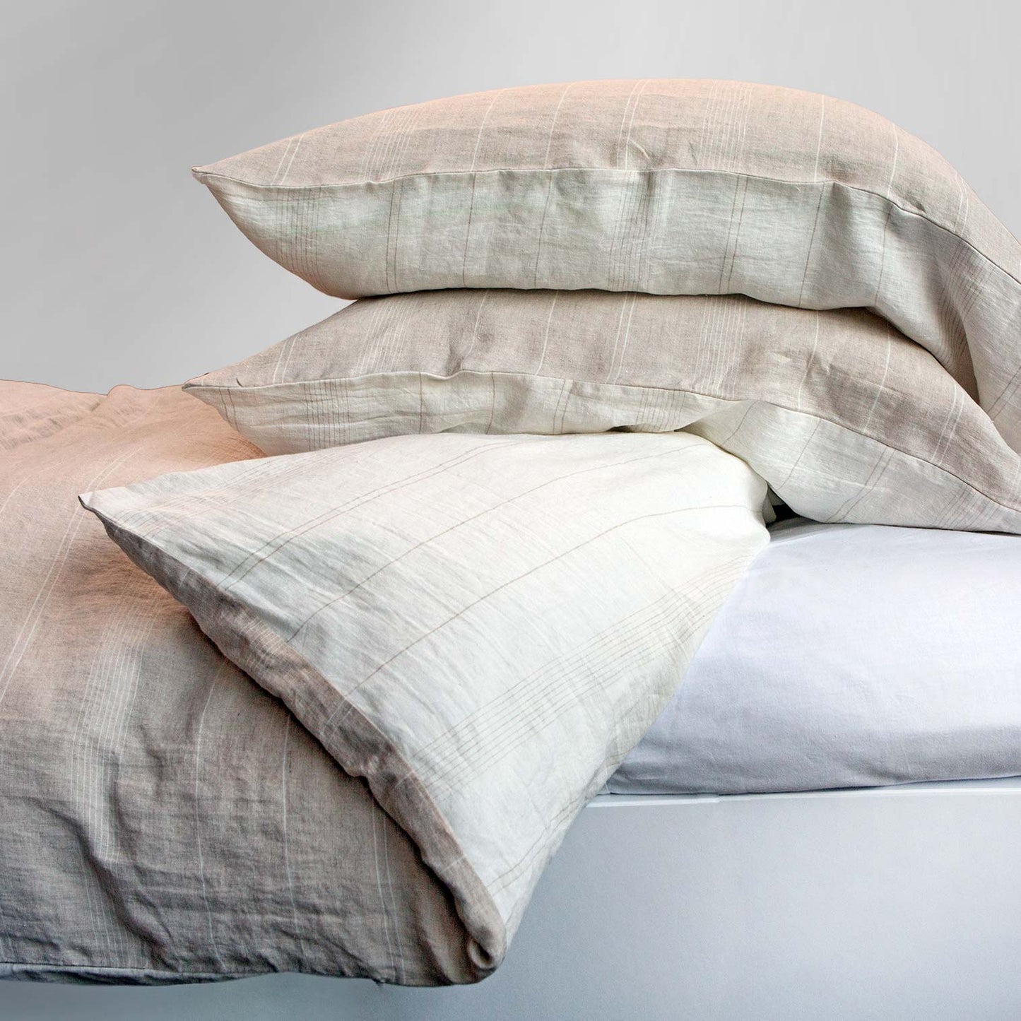 Ashley Linen Duvet Cover With Stripes - JG Switzer