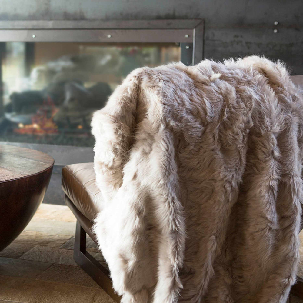 
                      
                        Toscana Real Sheep Fur Throw Lined with Cashmere Blend
                      
                    