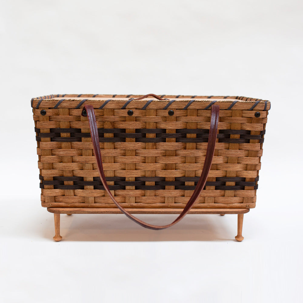 Large Classic Picnic Basket - with Utensils, Tumblers & Plates