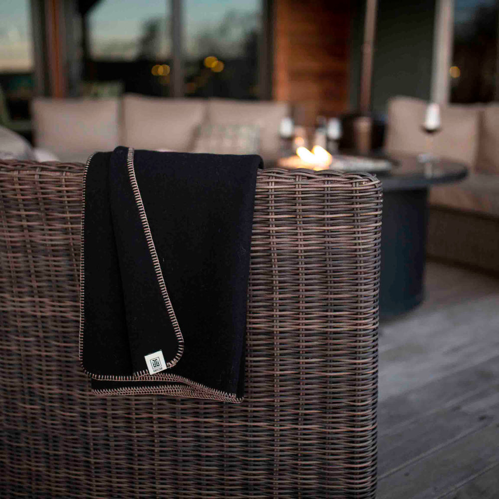 
                      
                        The Portia Throw - Cashmere Blend in Champagne
                      
                    