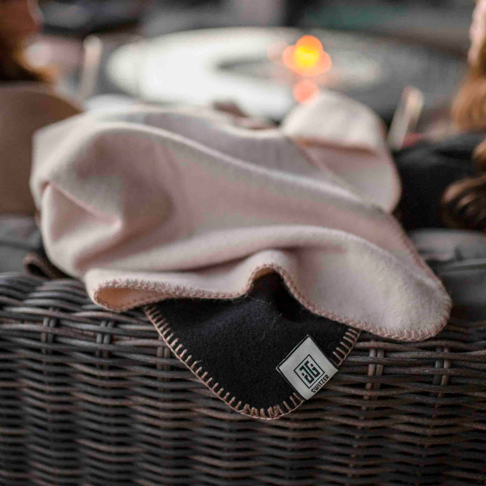 
                      
                        The Portia Throw - Cashmere Blend in Champagne
                      
                    