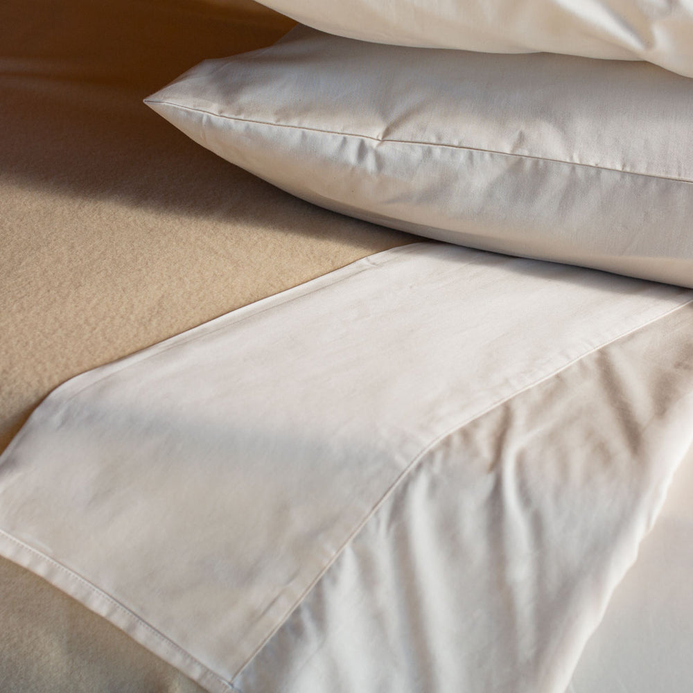 
                      
                        Organic Cotton 400 Thread Count Sateen Sheet Set
                      
                    